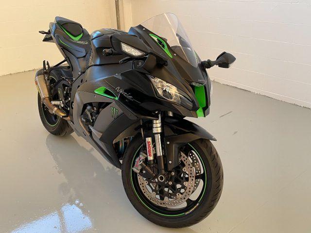 kawasaki-ninja-zx-10r-versione