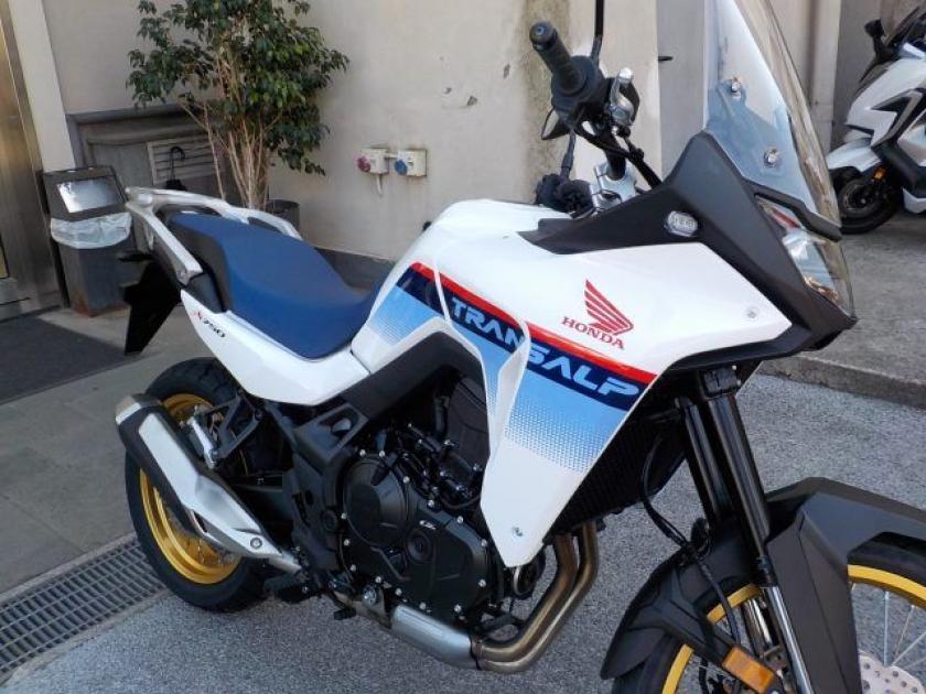 Honda Transalp NUOVO 2023 - Promo RCA+Tasso Zero Nuove - Annunci inSella