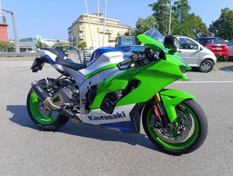 Moto e scooter Kawasaki nuovi, usati, km 0, d'epoca in